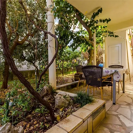 Apartments Vinko Trogir Exterior photo