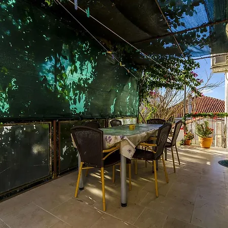 Apartments Vinko Trogir Exterior photo