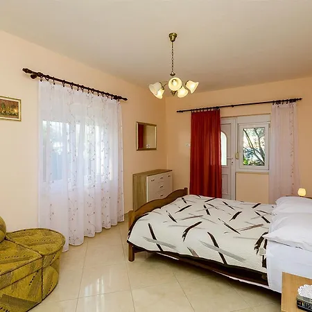 Apartments Vinko Trogir Exterior photo